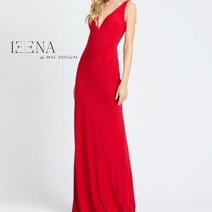 Ieena for Mac Duggal V-Neck Sleeveless Dress Gown Red Size 2